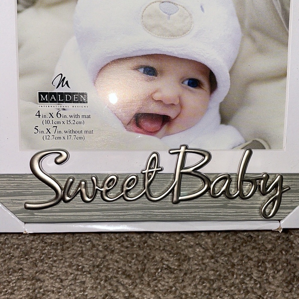 Malden picture frame